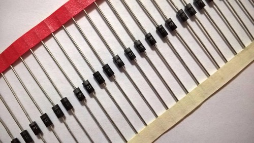 ZML409 Lot of 100 pcs PXPR1003 Fast Recovery Rectifier 200V 1A Axial DO-41 - 第 1/2 張圖片