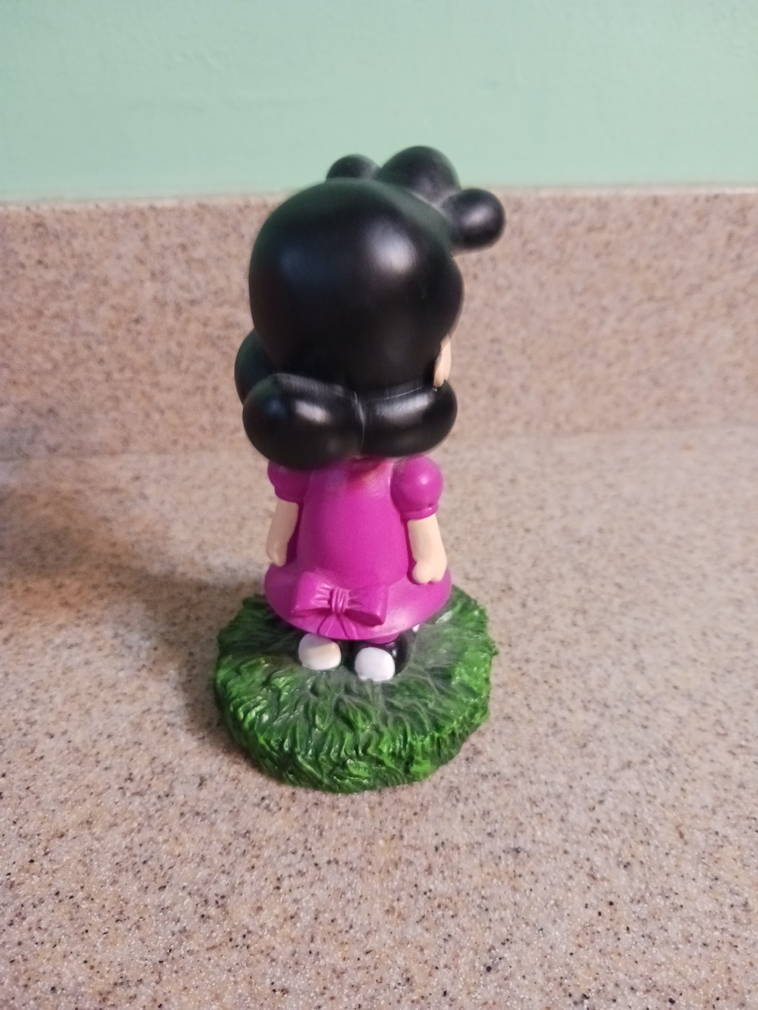 Picture 2 of 3
