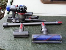 Dyson v8 animal cordless handheld vacuum cleaner