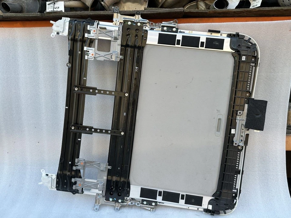 Lexus LS460 2010 2011 2012 techo corredizo marco de pista con sombra SWB Foto 2 de 4