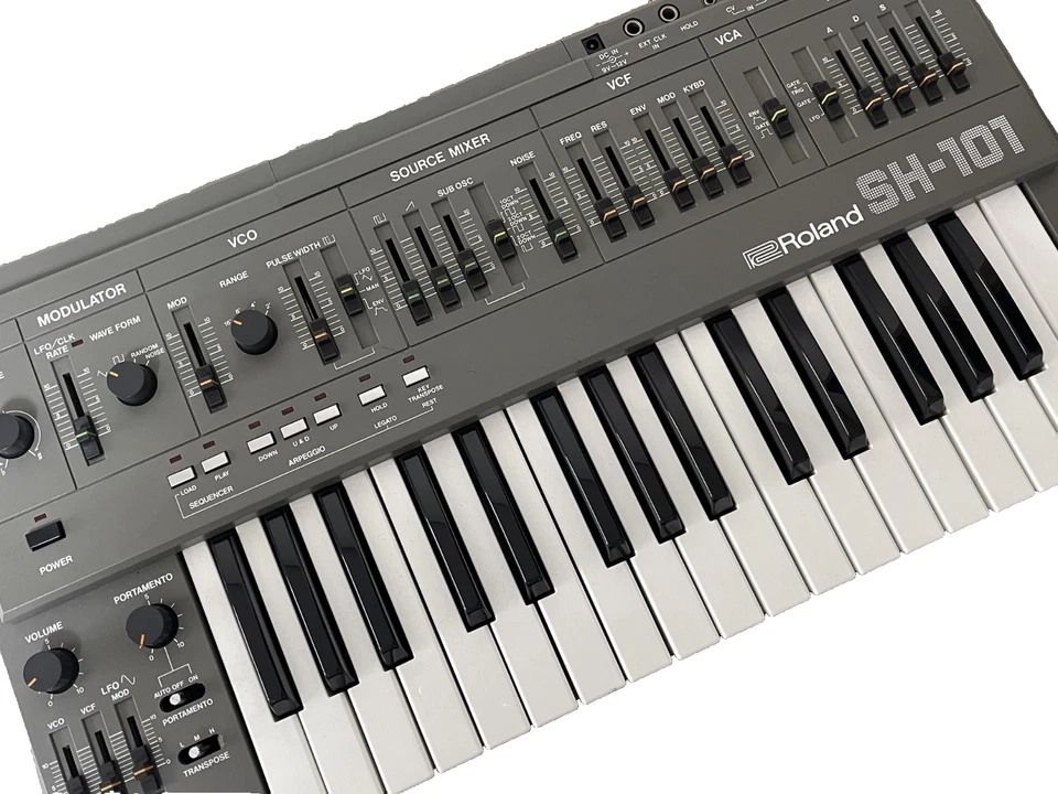 Roland SH-101 grau mit original Netzteil getestet und funktionsfähig Synthesizer