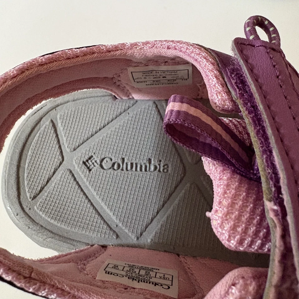 Columbia Techsun Wave 徒步凉鞋/水鞋,女孩 1 码,粉色/紫色 二手状况完好 — 第 3/4 张图片