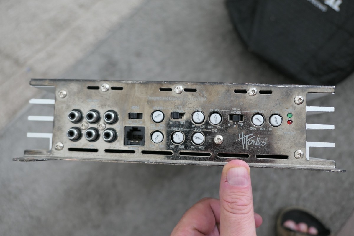 Hifonics Zeus Amplifier ZXi 8008 110 Watts x 4 + 300 Watts 25th