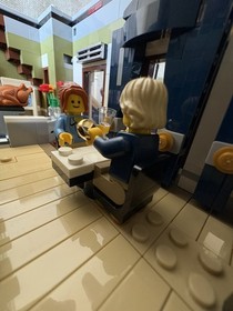 LEGO Creator Parisian Restaurant 10243 Complete Modular Buildings