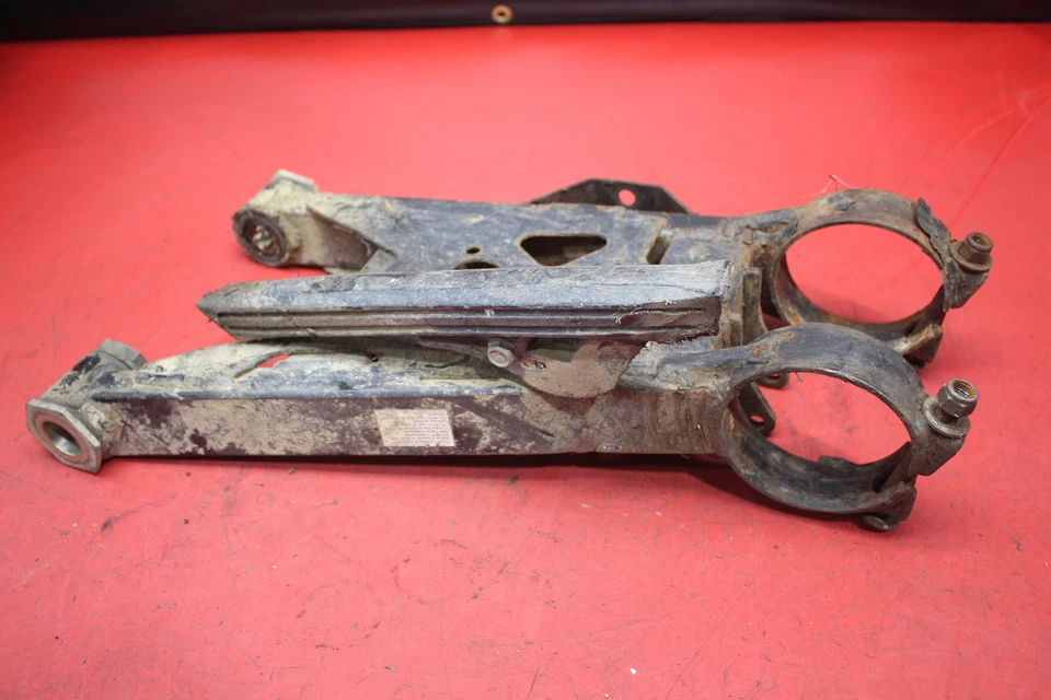 ЗАДНИЙ ПОВОРОТНЫЙ РЫЧАГ POLARIS 2005 SCRAMBLER 500 2005 2006 TRACK BLAZER 250 1541988-067 - Изображение 3 из 4