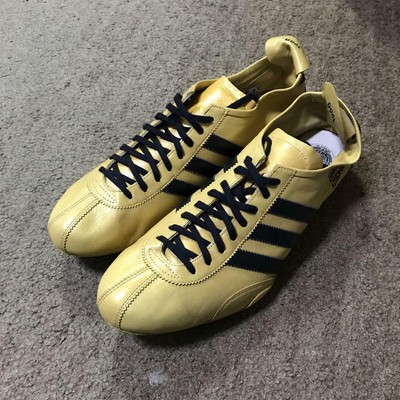 adidas azteca gold