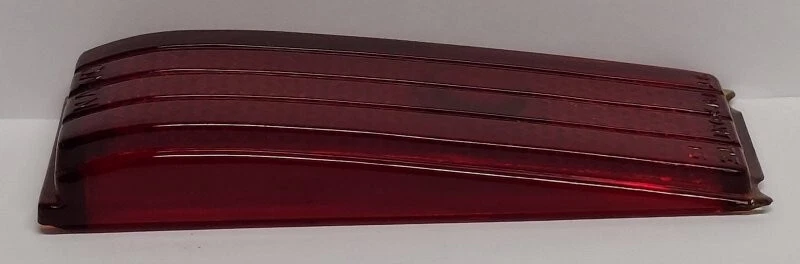 Lente de luz trasera NASH cupé convertible sedán horizontal NOS 1941-1948 Foto 2 de 3