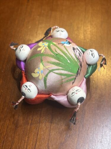 VTG JAPANESE Asian Chinese Pin Cushion Pink Satin Children Holding Hands W/ Tag - Picture 1 of 4