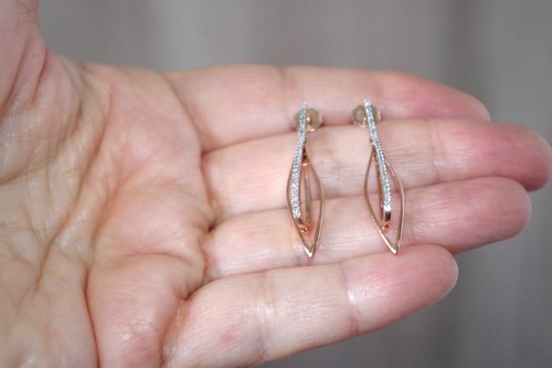 10K Jared Rose Gold Row Diamond Hoop Earrings 0,75 cttw, I-J Color, I2 Clarity - Picture 6 of 11