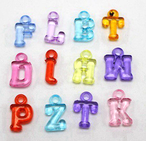 200 Transparent Acrylic Assorted Alphabet Letter Pendants Charm 14mm Kids Craft - Picture 4 of 6