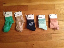 5 PAIRS OF GAP GIRL'S SPRING SUMMER FUN SOCKS ORG. 23.75 SIZE SMALL BNWT