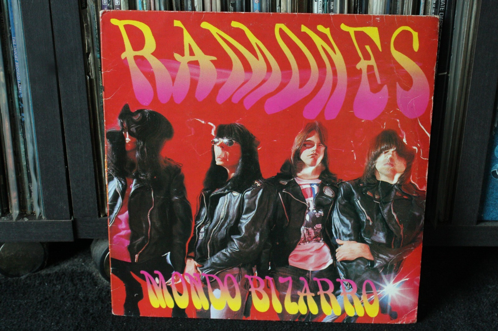 RAMONES MONDO BIZARRO  ORIGINAL  RARE  FIRST PRESSING 1992  VINYL   LP