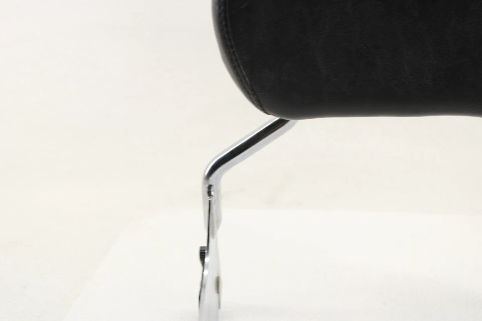 99-06 Harley Davidson Road Glide Efi Fltri Rear Back Rear Sissy Bar - Image 3 of 4