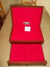 VTG HOLMES & EDWARDS DEEP SILVER FLATWARE WOOD STORAGE BOX CHEST WITH ONE DRAWER