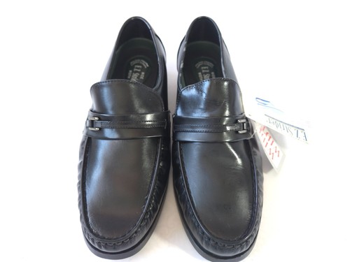 E.Z. Strider Men's Sz 11W Faux Leather Slip on Cushion Casual Loafer Black Shoes - Picture 3 of 17