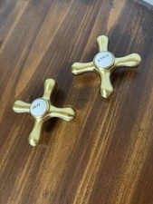 Brass Cross Style faucet handles With Porcelain Hot And Cold Center Set Of Two