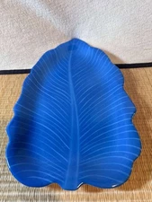 Taipro Blue Melamine Banana Leaf Party Tray Durable Lightweight Serving Platter