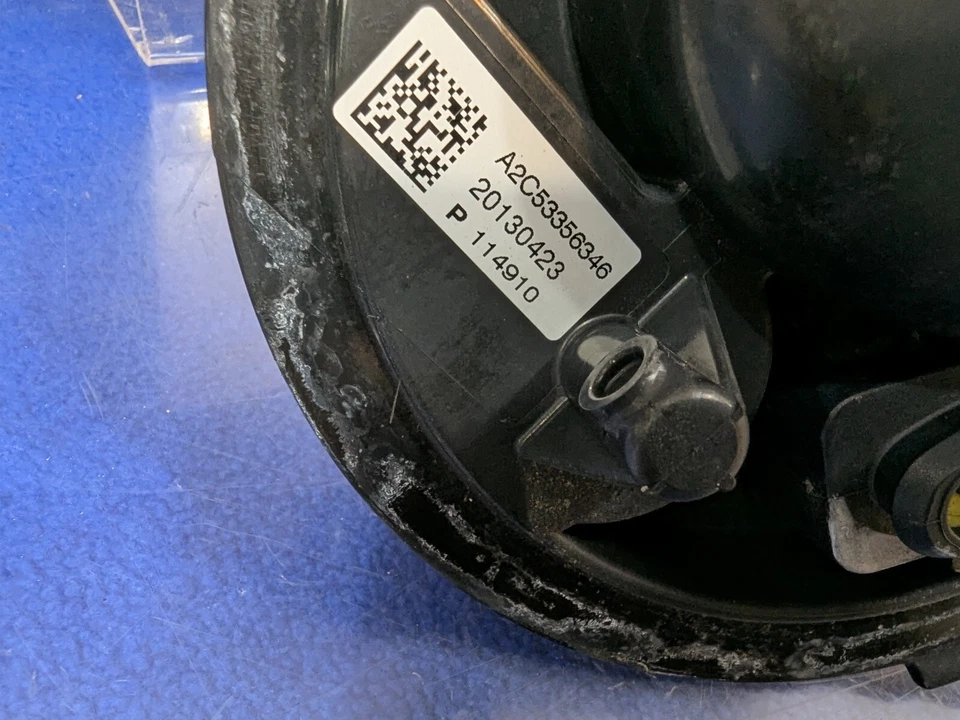 Filtro de flange bomba de combustível Porsche Cayenne Turbo 4.8 fabricante de equipamento original 2011-2016 - Imagem 3 de 4