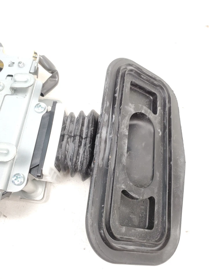 Ventilador soplador inferior asiento delantero izquierdo Lexus RC350 RC300 RC200 2015-2019 Foto 4 de 4