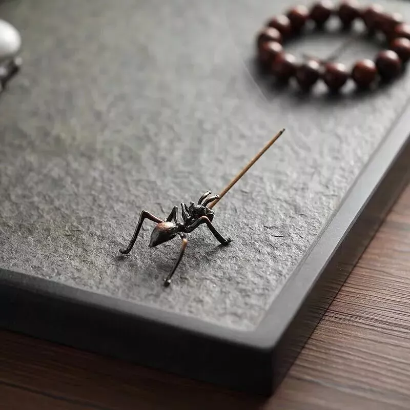 Adorno de hormiga en barra de incienso de cobre rojo colección antigua mascota de té Foto 2 de 4