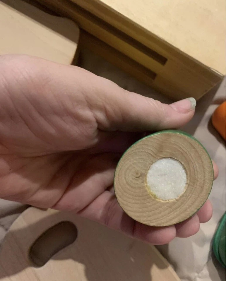 COMIDA DE JUEGO DE MADERA MELISSA AND DOUG CORTAR Y REBANAR Foto 4 de 4