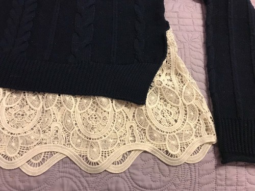 NWT QI Women's Wool Cable Lace Hem Sweater LARGE Navy/Cream $225 - Picture 8 of 8