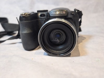 Fujifilm FinePix S Series S2970 14.0MP Digital Camera - Black