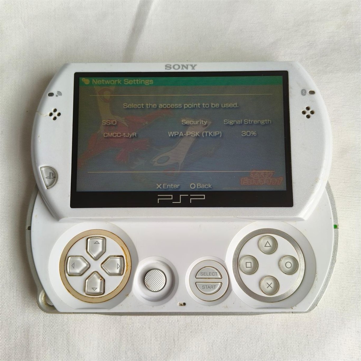 Sony PSP GO console White with Charger PSP-N1004 tested well | eBay