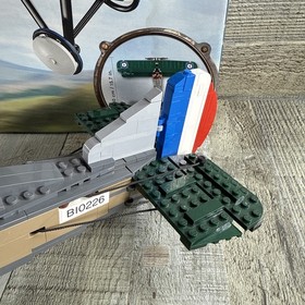 Lego 10226 Sopwith Camel 883 pcs 100% Complete with Box and Both Manuals