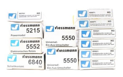 VEISSMANN SPUR ''HO'' KONVOLUT 12 VERSCHIEDENE STRASSENLATERNEN/EIN-AUS-SCHALTER/STROMMODUL