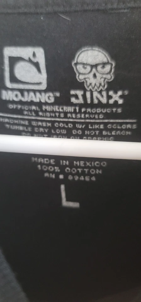 Camiseta Oficial Jinx Minecraft Niños Run Away Brilla en la Oscuridad Talla L Gamer Foto 2 de 3