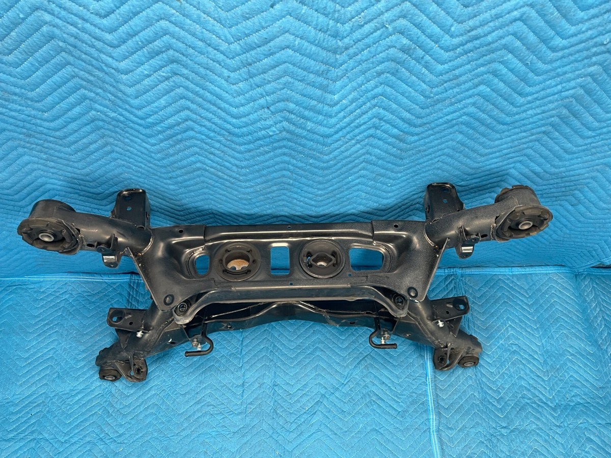 Lexus SC430 Rear Crossmember Subframe w/ Brackets & Bolts 2002