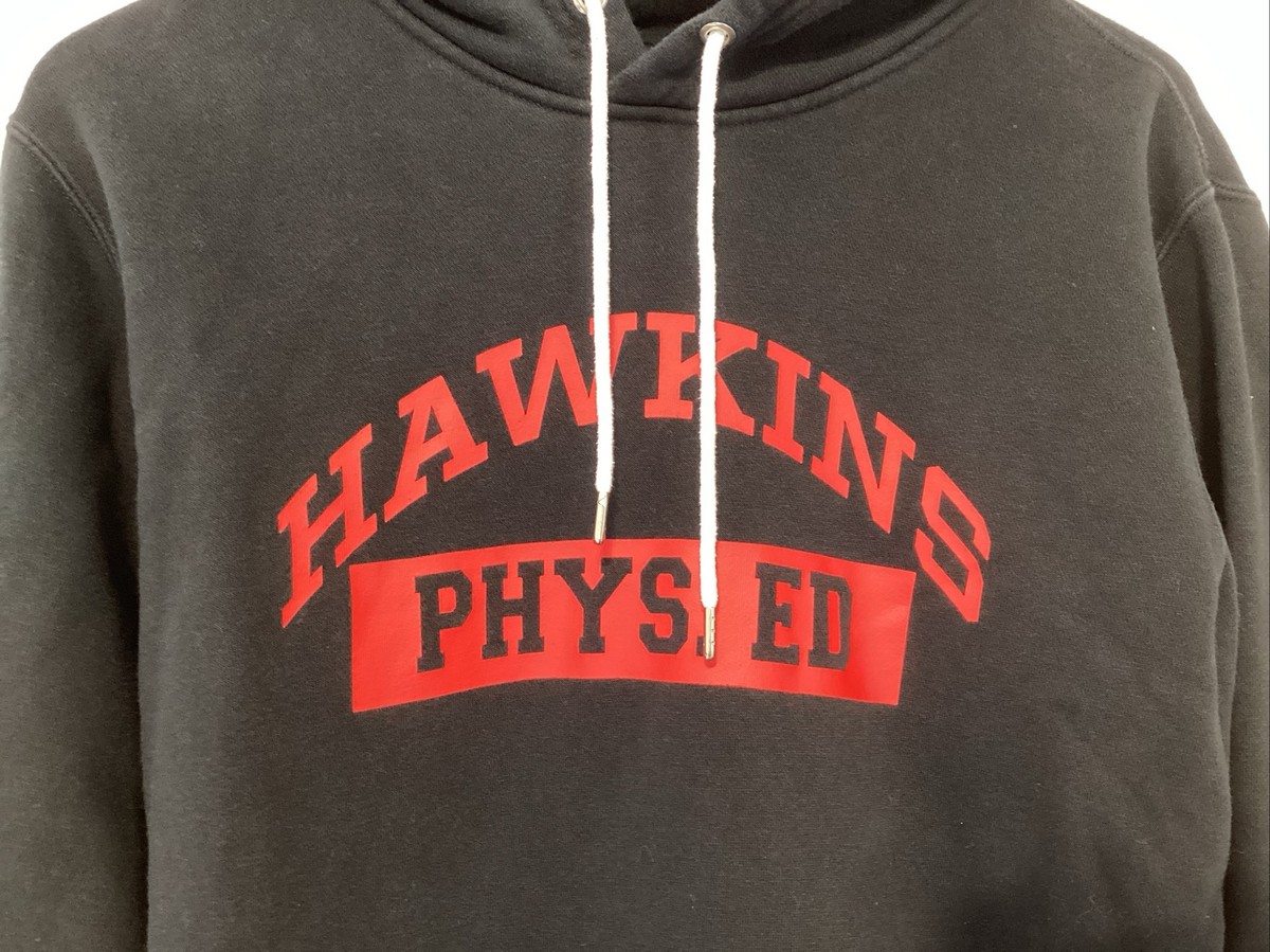NIKE x STRANGER THINGS HAWKINS HIGH PHYS. ED HOODIE BLACK