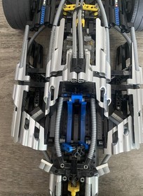 Lego Technic 8458 F1 Silver Champion Formula 1 Race Car Set 100% Complete 2000