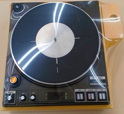 TEAC TN-400 Direct Drive Turntable Record Player Vintage Working