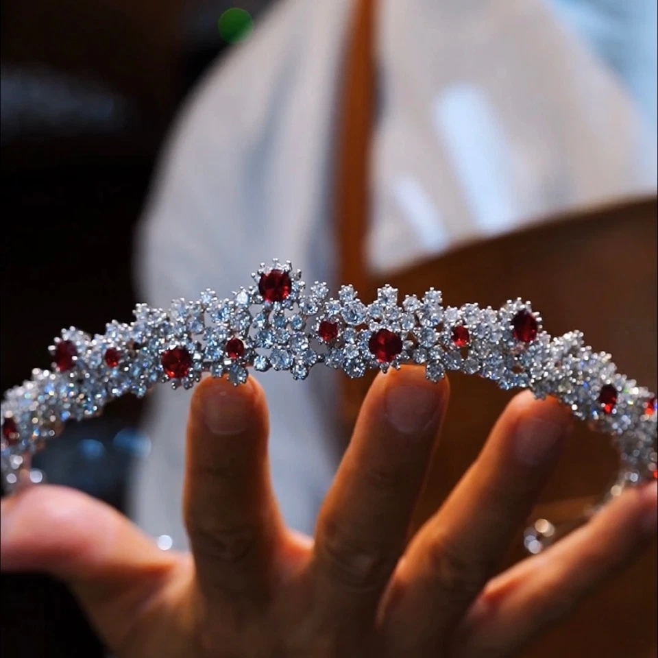 Elega Coreano Borgoña Circón Boda Tiaras Headpices Novias Accesorio para el Cabello Foto 2 de 4