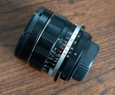 Soligor 28mm f/2.8 lens with Exakta mount