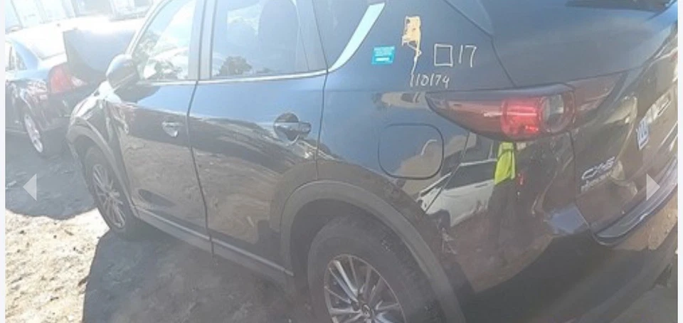 2017-2020 MAZDA CX-5 PAINEL PAINEL LATERAL DIREITO AC GRADE DE VENTILAÇÃO EXTERNA DE AR FABRICANTE DE EQUIPAMENTO ORIGINAL - Imagem 2 de 3