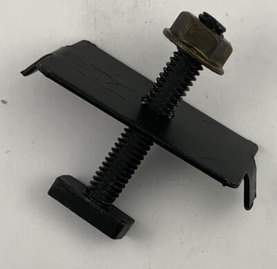 Lot of 4 DPW Solar Mount Mid Clamps Dark