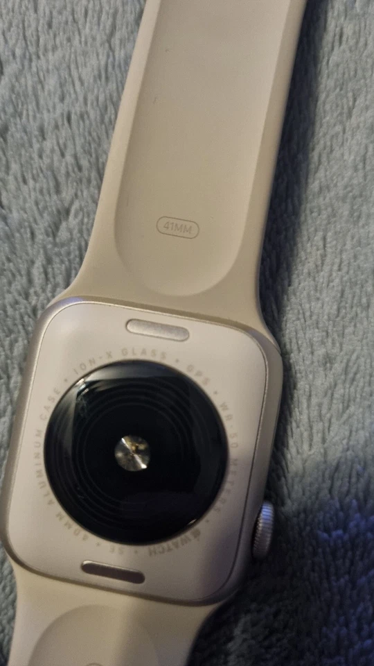 Apple Watch SE 40mm Aluminiumgehäusemit  (GPS)..., Foto 4 von 5