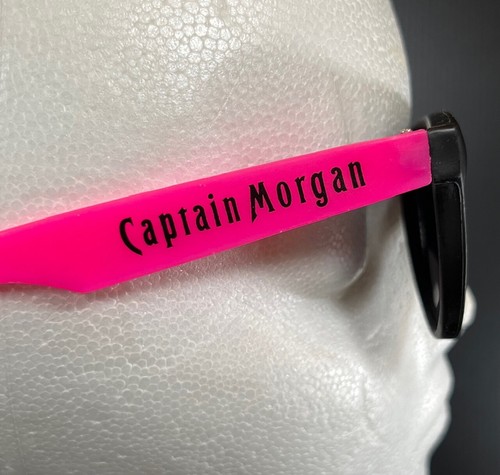Gafas de sol Captain Morgan originales de plástico rosa neón Spiced Rum - NUEVAS - Imagen 11 de 12