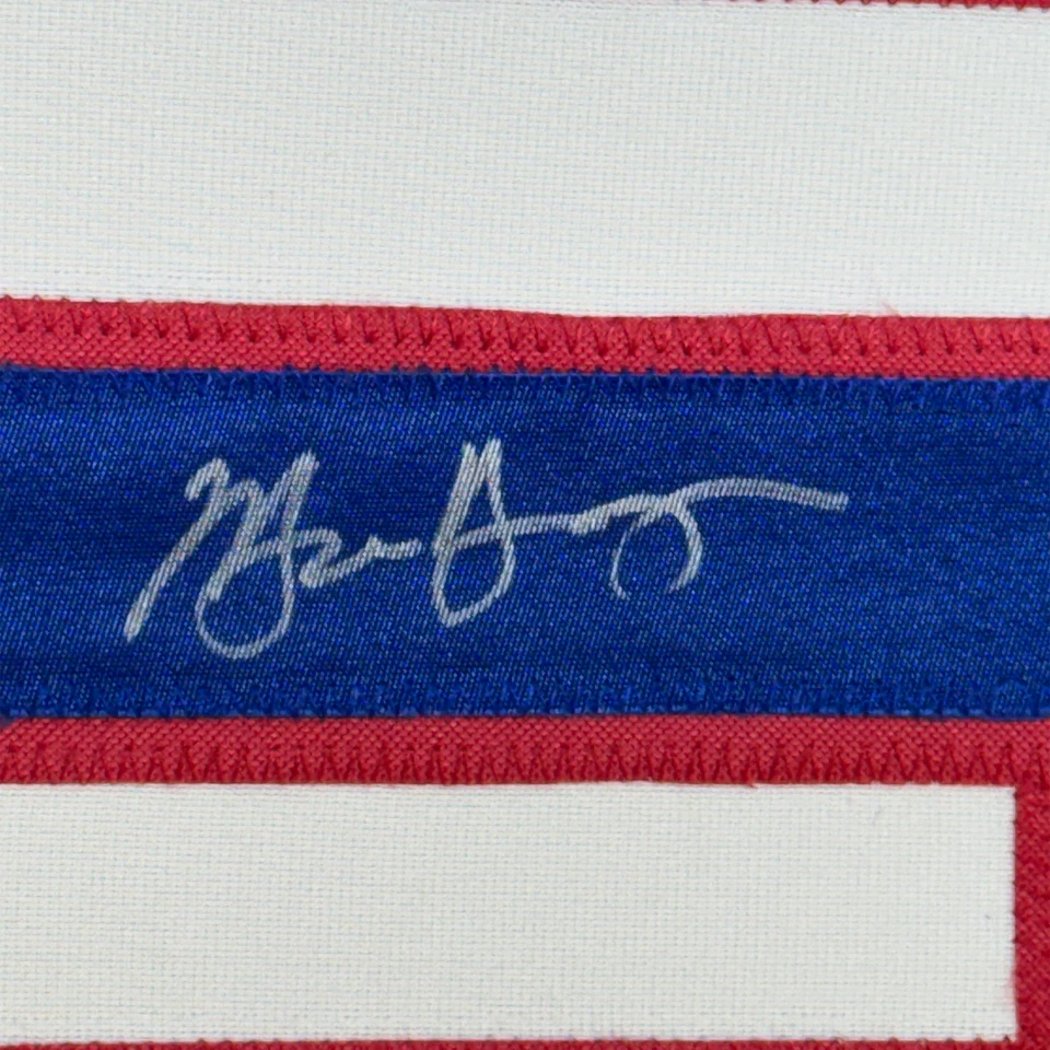 Белая футболка в рамке с автографом/подписью Майкла Янга 35x39 Texas сертификат подлинности JSA - Изображение 2 из 2