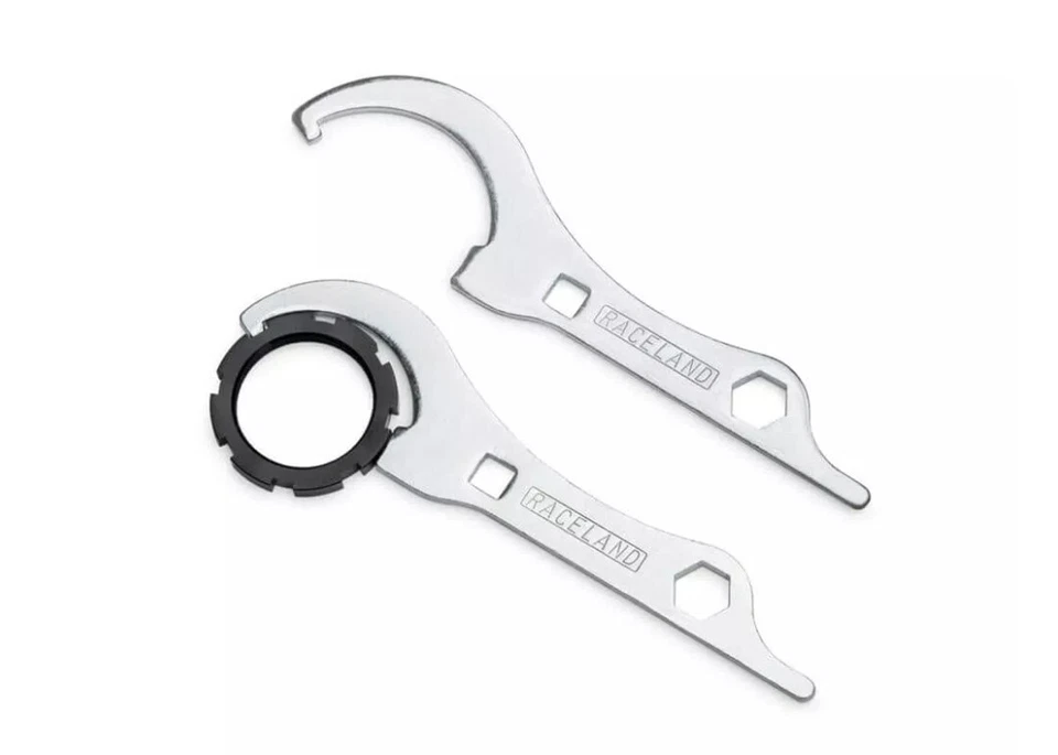 Volkswagen Jetta MK6 Classic Coilovers (50mm w/Torsion Beam) Foto 2 de 2