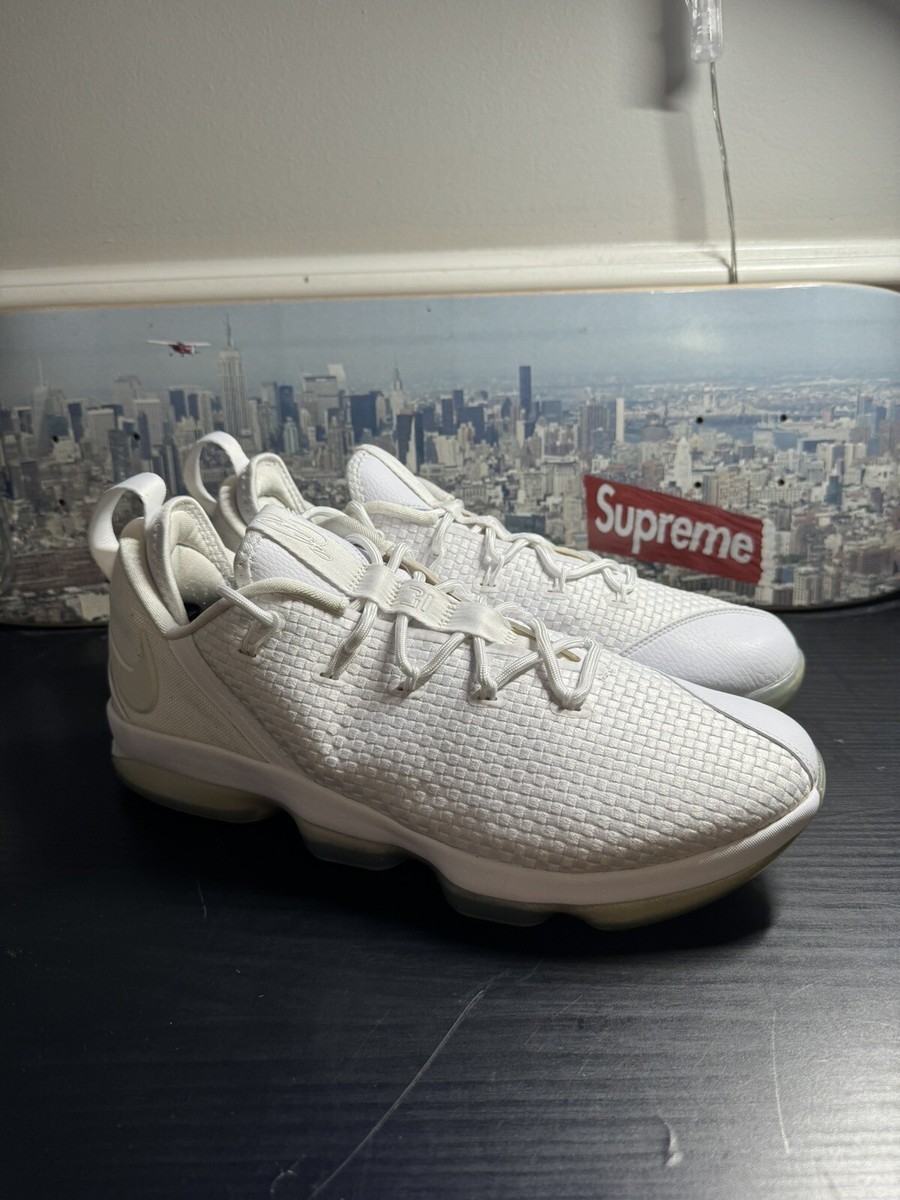 Nike Lebron XIV 14 Low Basketball Shoes Mens 12 White Ice 878636