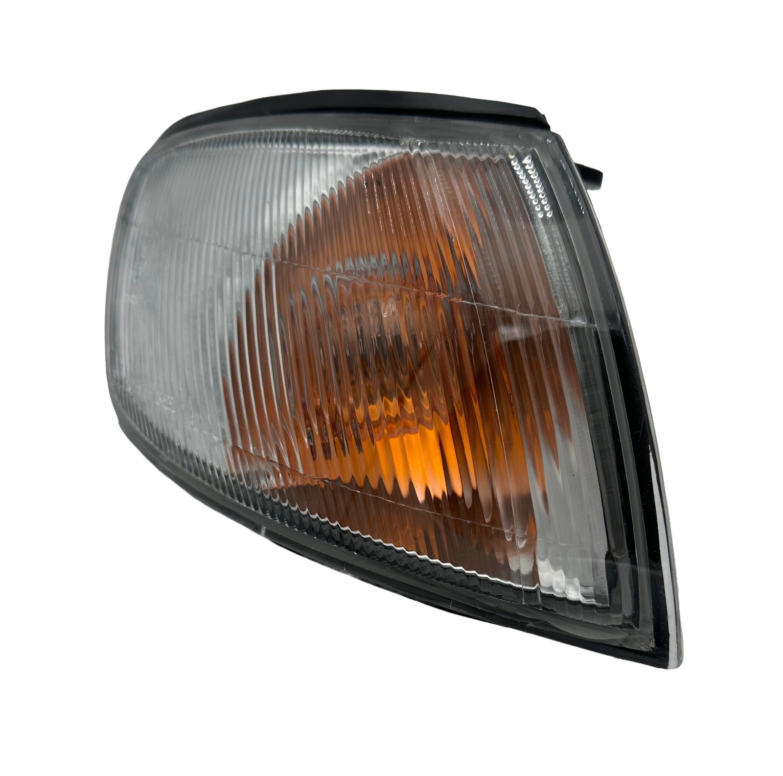Nissan Almera 1996  Front Right Indicator Light Driver's Side Flasher Lamp