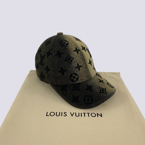 Louis Vuitton LV Monogram Logo Gradient Baseball Cap Hat Beige & Black Size M