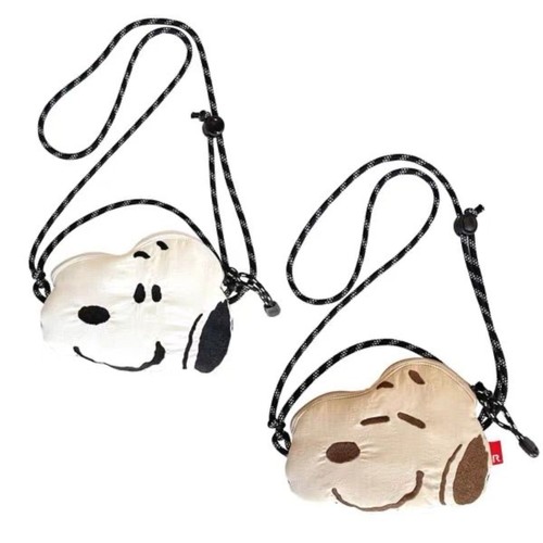 New Snoopy Crossbody Bag/purse - Picture 3 of 4