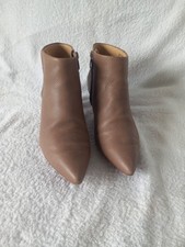 Clarks Women's S Kitten Heel Short Boots Pointed Toe Side Ziper Spring Heels 5.5