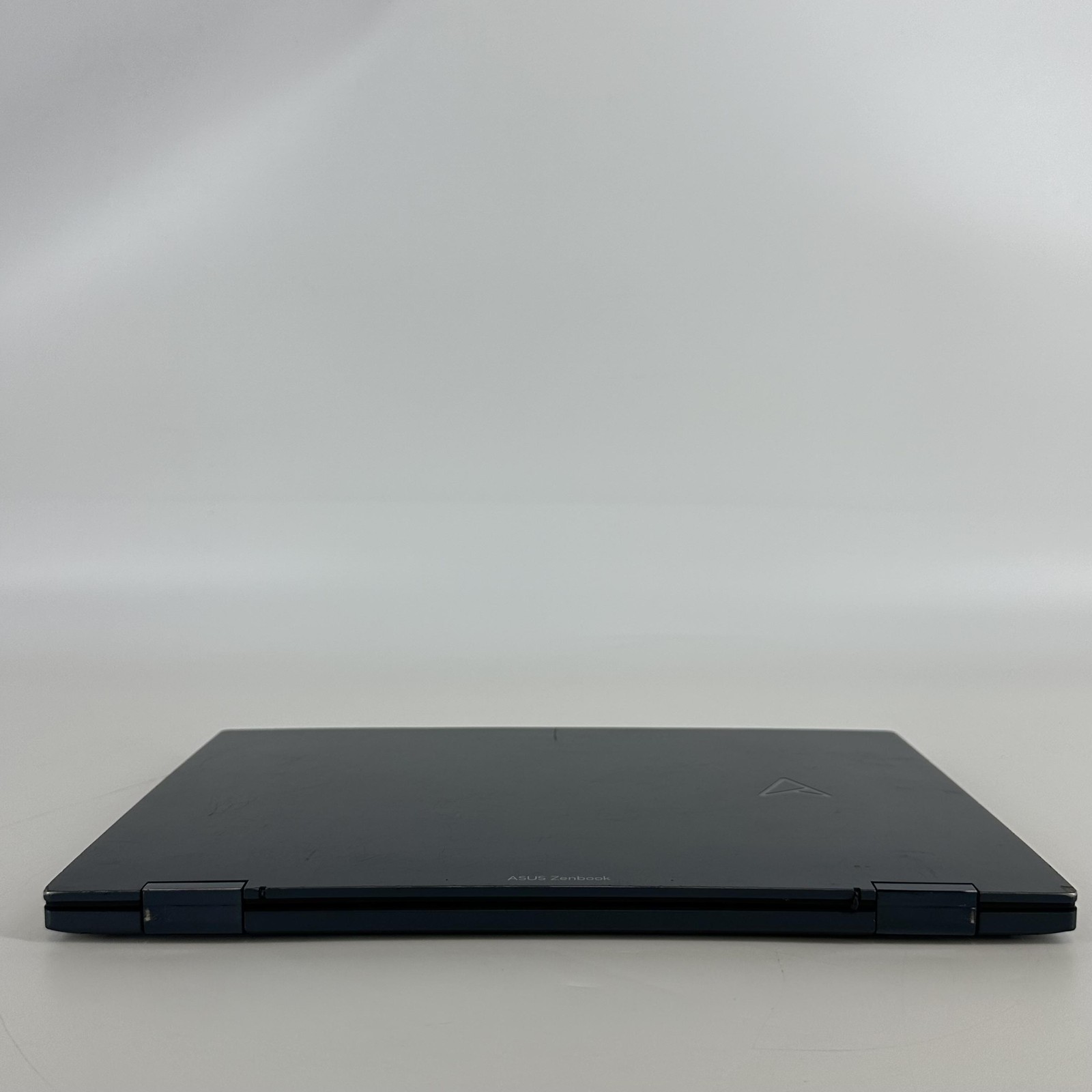 ASUS ZenBook S 13 Flip, 13-Inch Laptop, with Intel Core i7 12th Gen., 1 TB SSD (Solid State Drive), Windows 11 Home