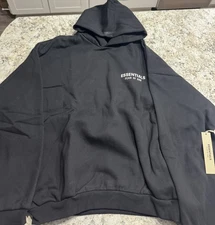 Fear of Gods Essentials Black Hoodie Men’s Size Large *BRAND NEW WITH TAGS*